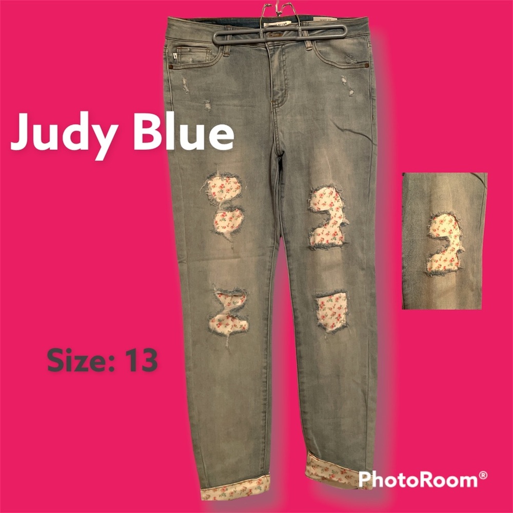 Judy Blue floral patch Jeans